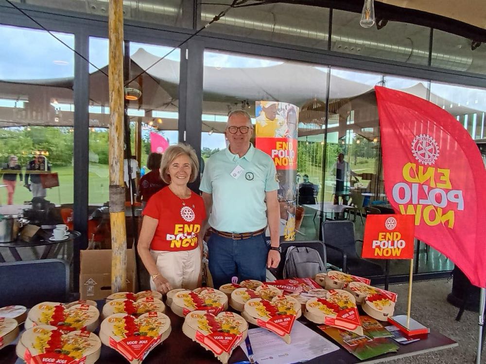 Participants et amis du Championnat de Golf Rotary BeLux à Sterrebeek